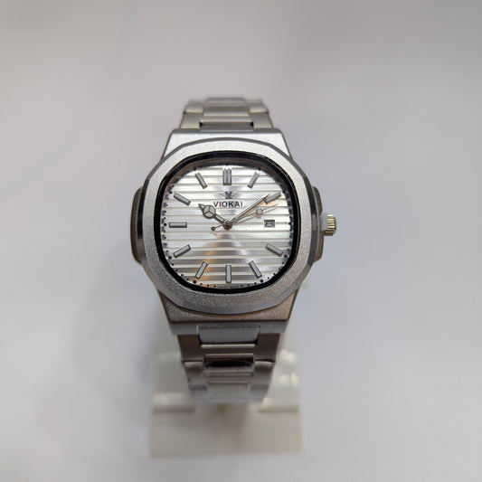 Viokai Silver Stainless Steel Wrist Watch with Date Display – Classic Analog Men’s Timepiece
