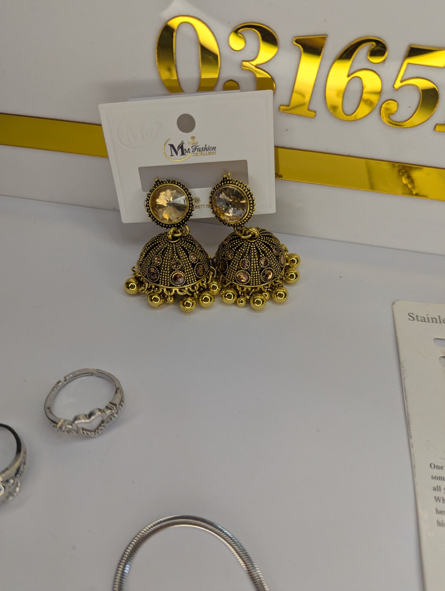 ✨ DEAL 1 – Elegant Jewelry Set (3 Rings + Necklace + Bracelet)