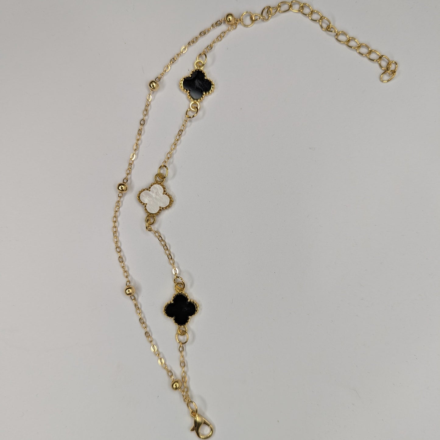 Black & White Quatrefoil Gold Bracelet